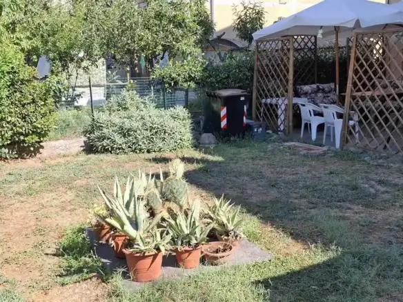 Terratetto in vendita a Montale, Stazione - con giardino, con garage