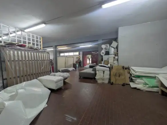 Laboratorio in vendita a Quarrata, Olmi